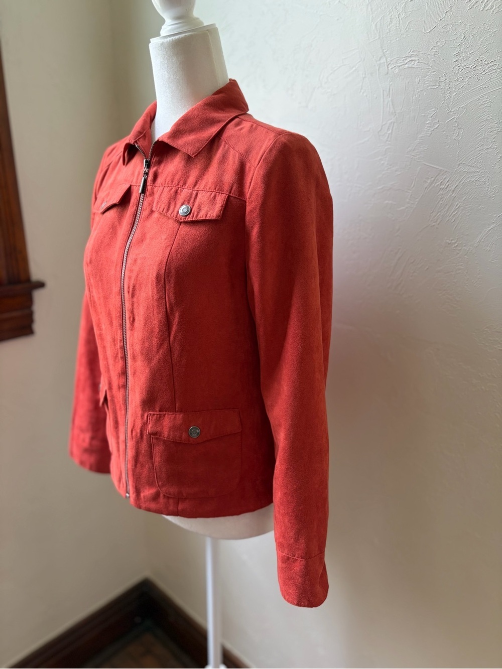 Studio Works Coral Red Faux Suede Zip Front Utility Jacket Petite 4P - Picture 6 of 10